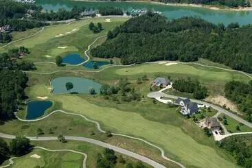 Woodlake Lodge Golf And Country Club