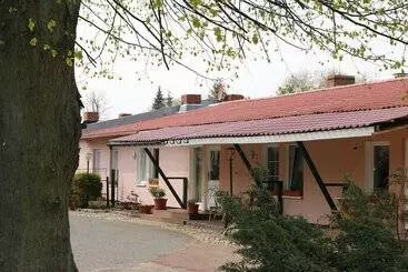 Pension, Seminarräume & Käsemanufaktur Im Leezener Hof