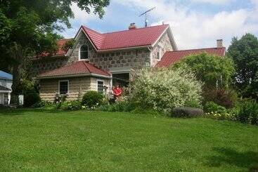 Koch Haus Bed & Breakfast