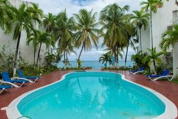 هتل آپارتمان Tropical Beach Suite