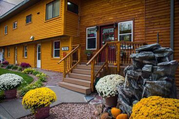 Curriers Lakeview Lodge