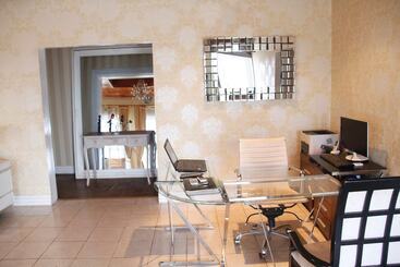 בית מלון כפרי Saddle Hill Ranch