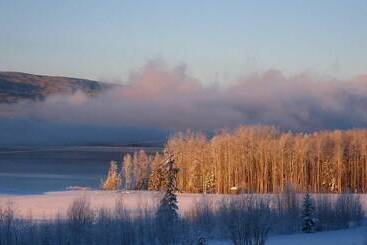 Williston Lake Resort