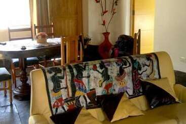 Pirwa Sacred Valley Lodge   Hostel