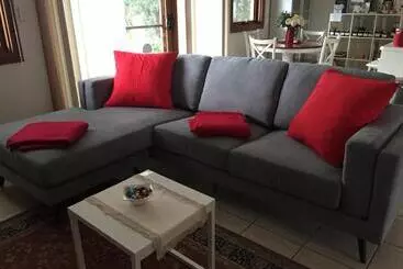 Clarevale Cottage B&b