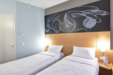 בית מלון כפרי Ibis Krasnoyarsk Center