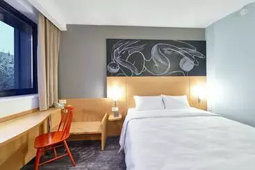 酒店 Ibis Krasnoyarsk Center