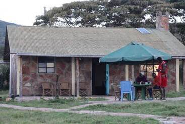 פנסיון Leruk Guest House