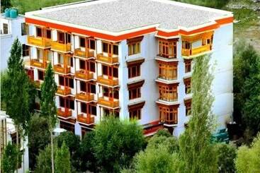 Hotell Grand Himalaya