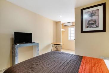 Hotel Ticuch Melida Plaza