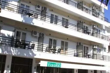Отель Veroniki
