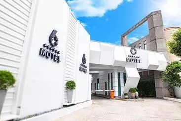 Six Star Motel  Zhongli