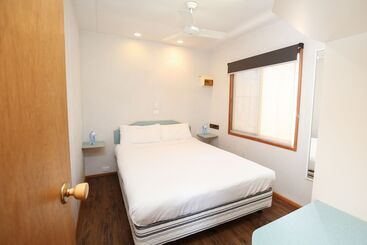 주택 Desert City Holiday Park