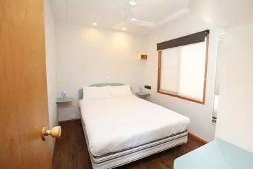 בית פרטי Desert City Holiday Park