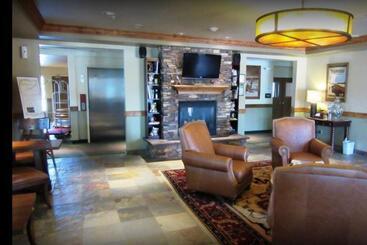 Dom wiejski Explorer Cabins At Yellowstone