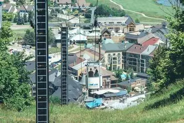 Hotel Blue Mountain Resort Inn