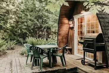 Mökkimajoitus 78mbr   Wood Stove   Wifi   Pets Ok   Bbq   Sleeps 6