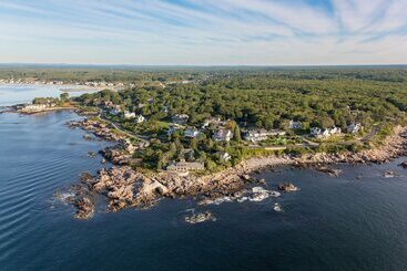 Отель Cape Arundel Inn   Club House