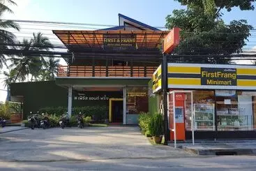 First And Frang Hotel Koh Phangan