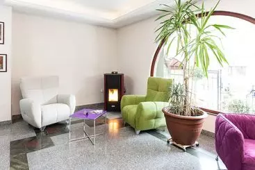 هتل Modern Inn Boutique Skopje