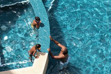 Oceano Boutique Hotel & Gallery