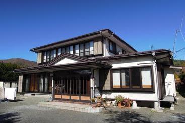 פנסיון Guest House Koukanso