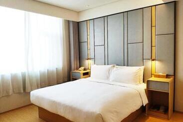 Ji Hotel Changchun International Convention And Exhibition Center
