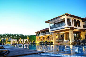 فندق Boutique Complex Trakiets