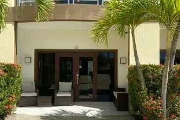 Aparthotel Eagle Beach Cozy Condo