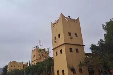 تختخواب و صبحانه Auberge Jaafar