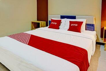هتل Oyo 91452 Ngajeng Peken Home Stay