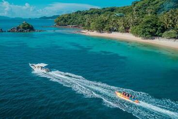 Flower Island Resort