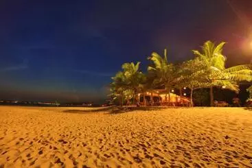 Hotel Shiva S Beach Cabanas