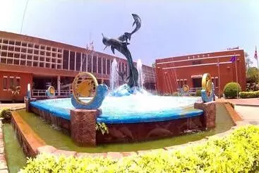 Hotelli Oyo 1152 Hongpak Mint