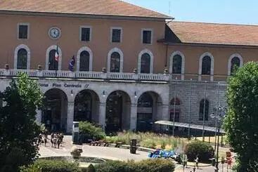 پانسیون Pearl Pisa Guest House