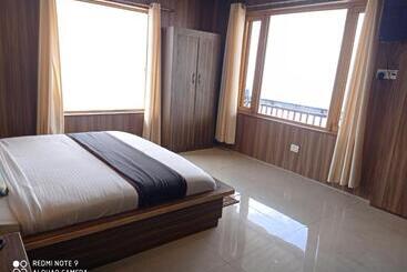 Bed and Breakfast Himalaya View Dhanaulti