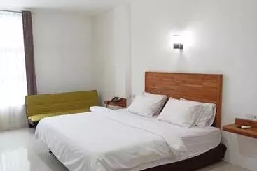 Hotel Central Inn Senggigi