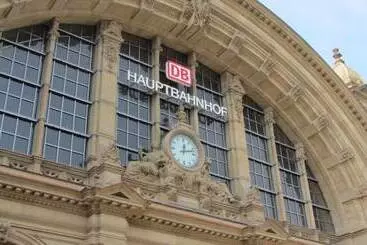 Отель Forty Four