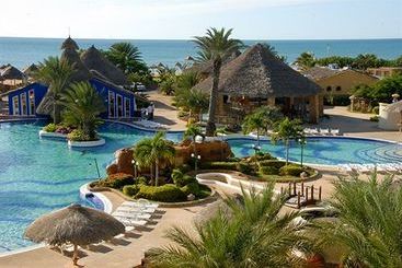 Отель Villa Caribe