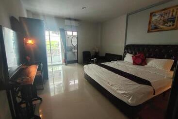 Aparthotel The Rich Room ห้องพักนครราชสีมา