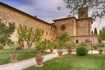 Fattoria Monastero Sant Anna In Camprena