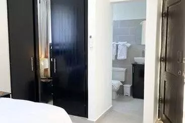 The White Rock Hotel B&b