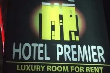 Retkeilymaja Premier