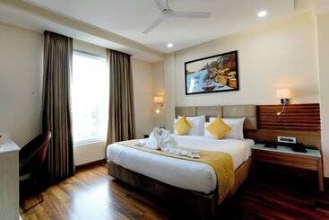 ホテル Dolphin Grand