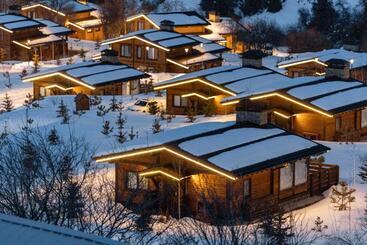 リゾートホテル Le Chalet By Amirsoy