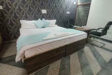 Hotelli Dev Residency