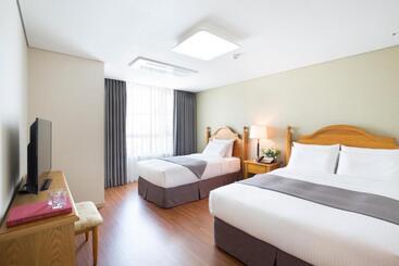 Crown Harbor Hotel Busan