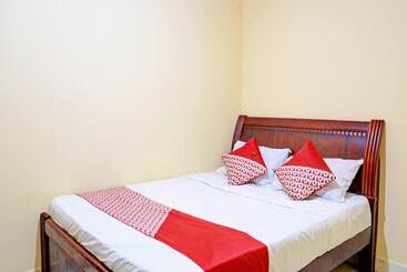 Hotel Oyo 92334 Abi Manyu Syariah
