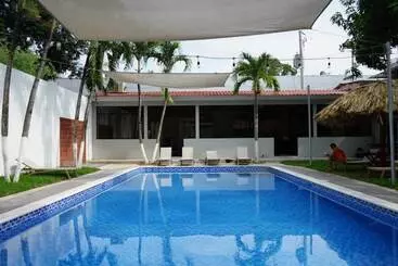 Mi Tierra Hotel Y Restaurante