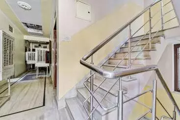 Spot On Hotel Suraj Palace